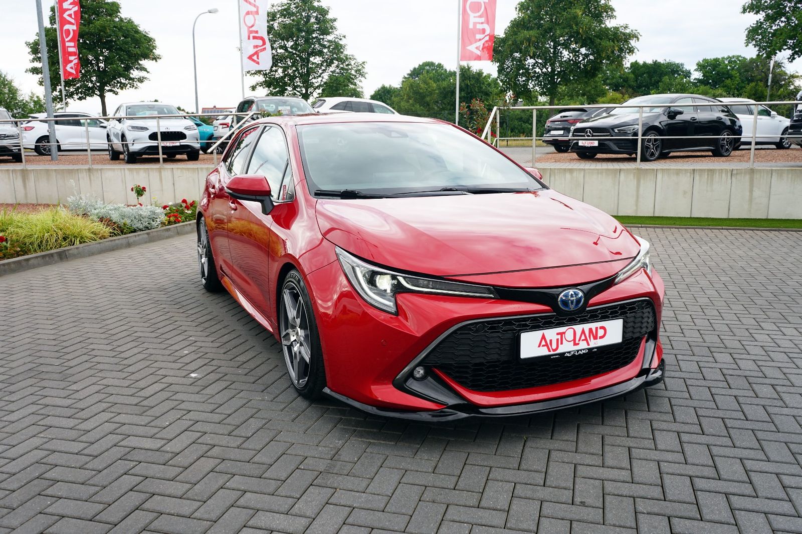 Toyota Corolla 2.0 Hybrid Business Edition - Samsaru's Car Outlet
