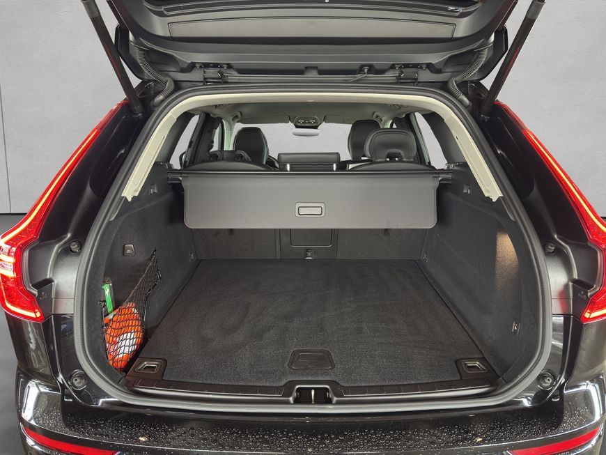 Volvo XC60 B5 B AWD Core