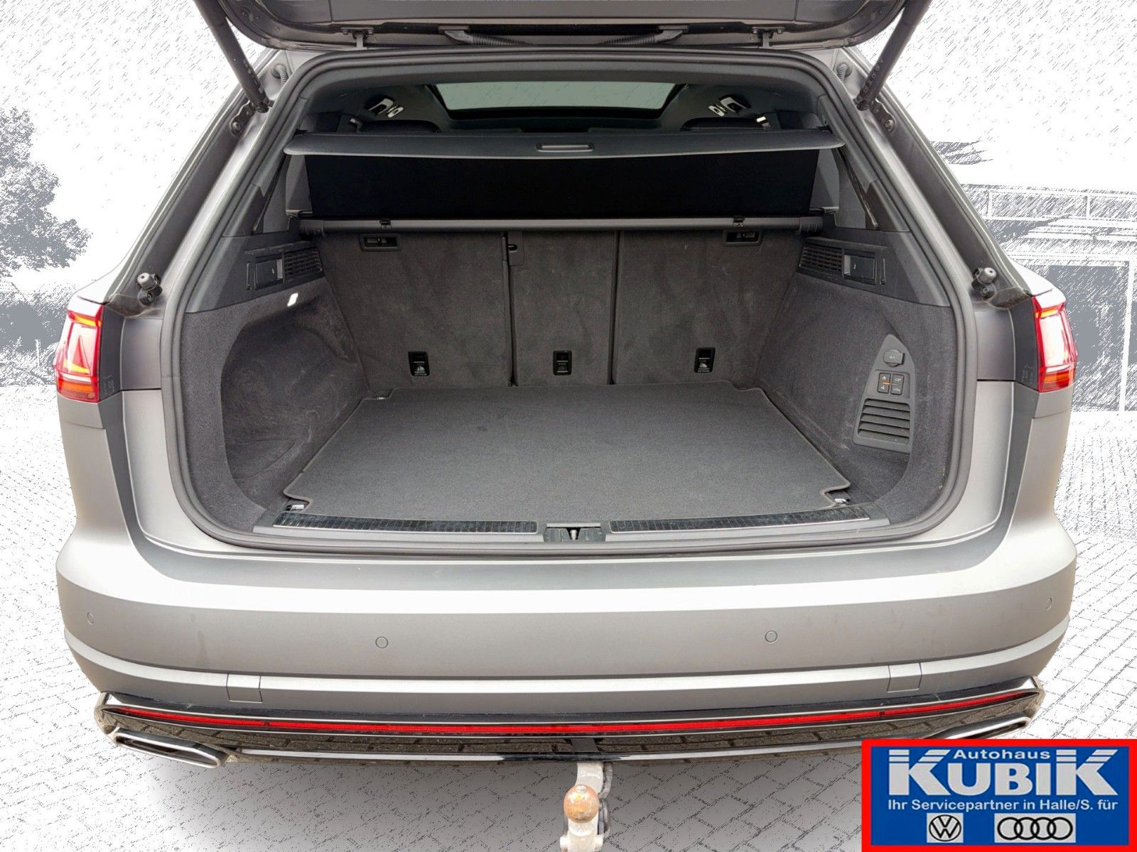 Volkswagen Touareg 3.0 TDI R-Line Black Style+Allradlenkung