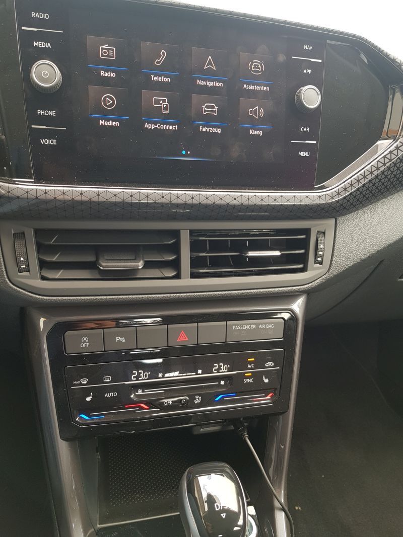 Volkswagen T-Cross Style - Samsaru's Car Outlet