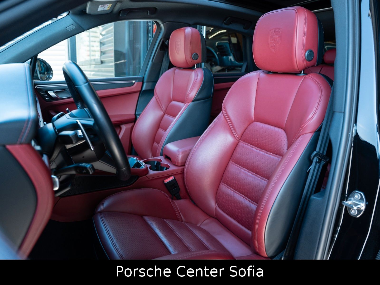 Porsche Macan T