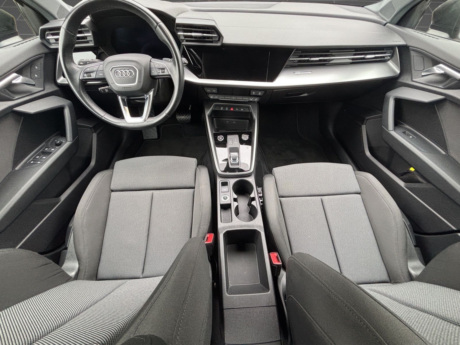 Audi A3 Sportback 35 TFSI S Line LED, SHZ, GRA