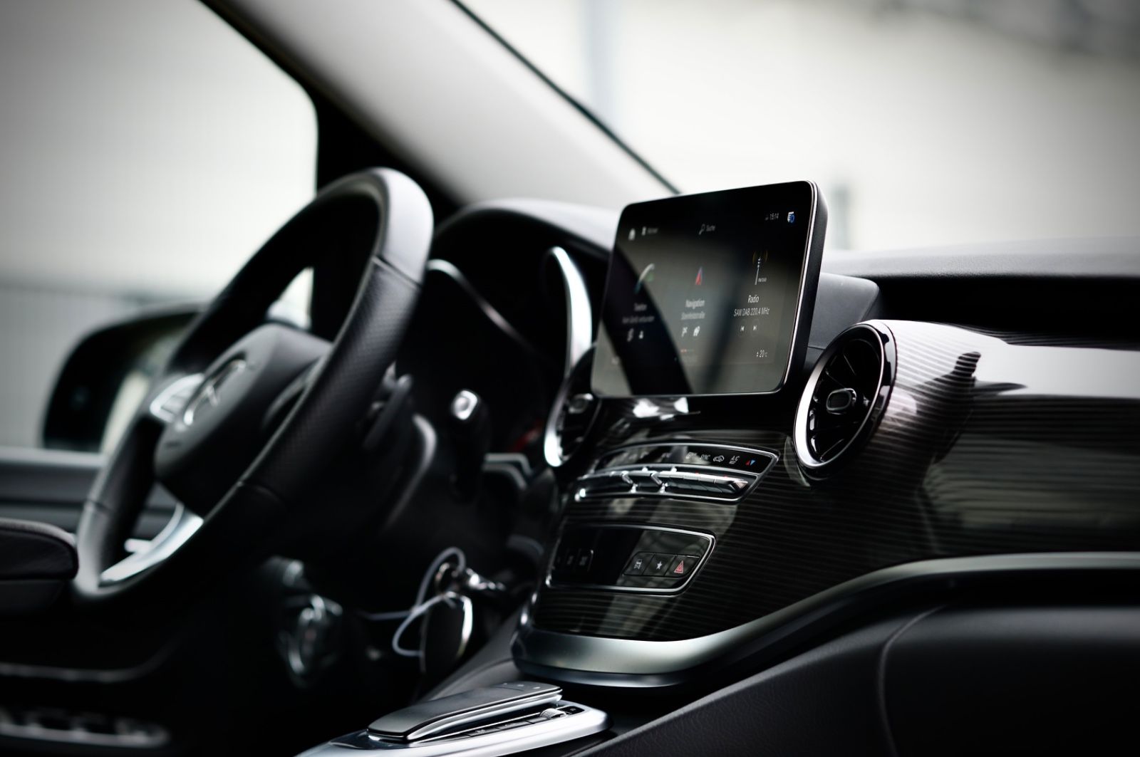 Mercedes-Benz V 300 EDITION SPORT - Samsaru's Car Outlet