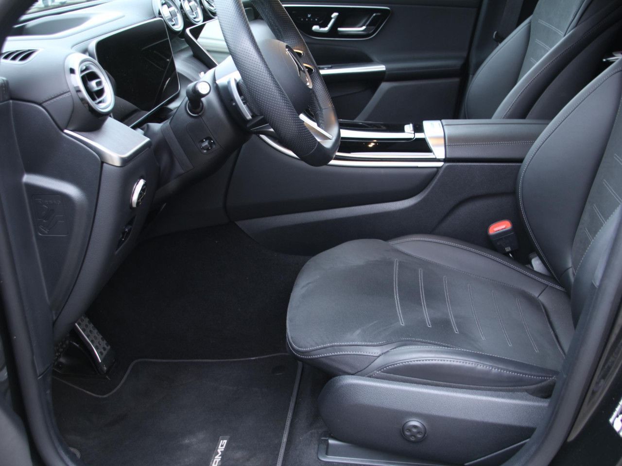 Mercedes-Benz GLC 300 d 4M+AMG+AHK+TECHNIK-P.+360°+HUD