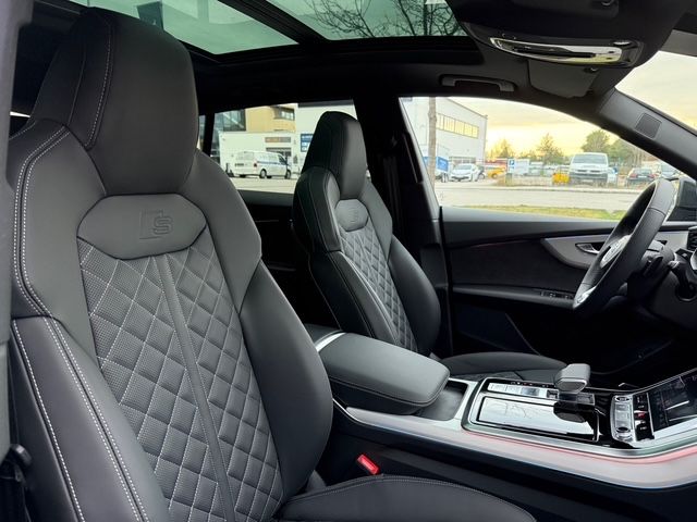 Audi Q8 50 TDI quattro SLine - Samsaru's Car Outlet