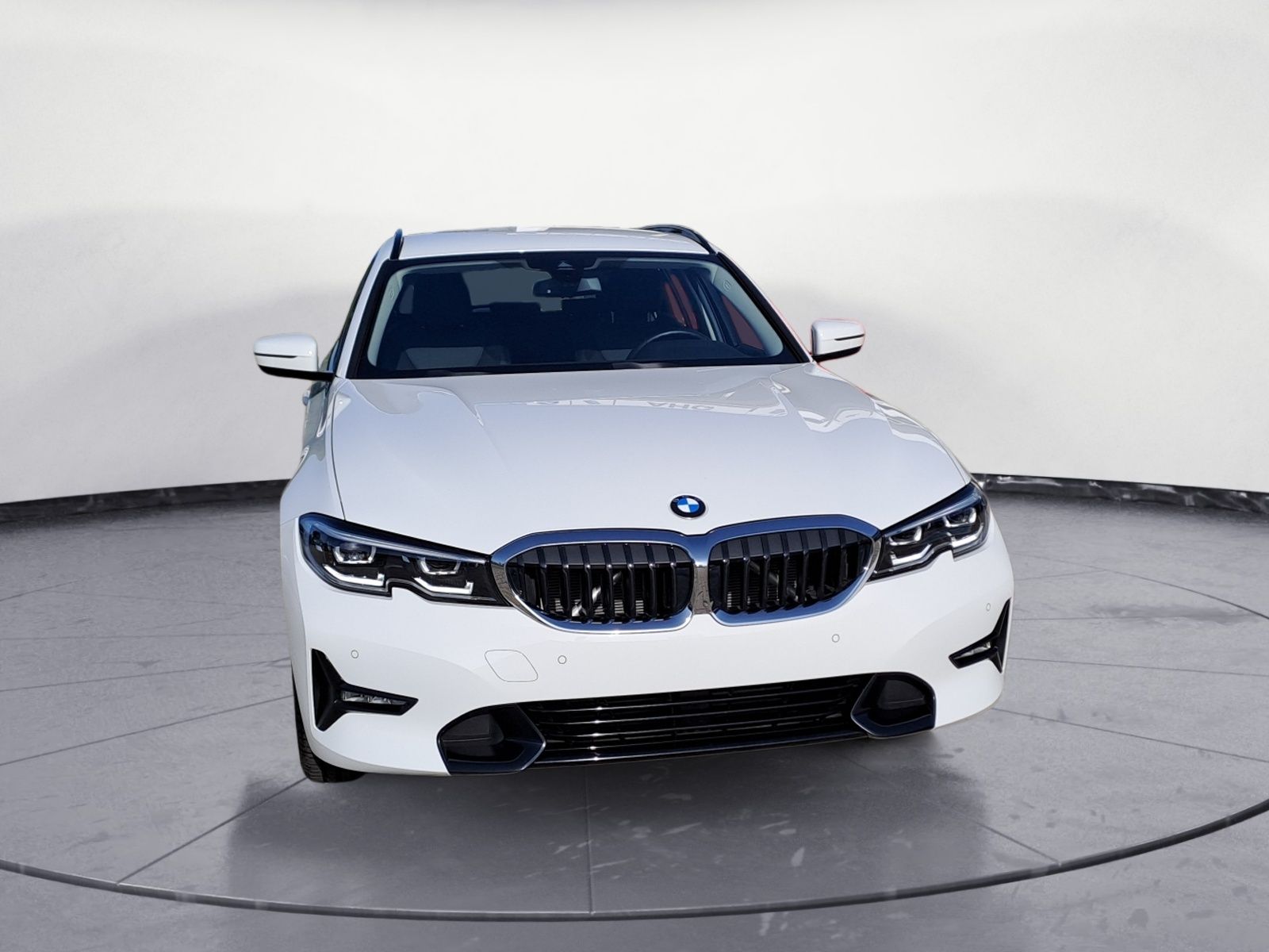 BMW 320d xDrive Touring Sport Line - Samsaru's Car Outlet