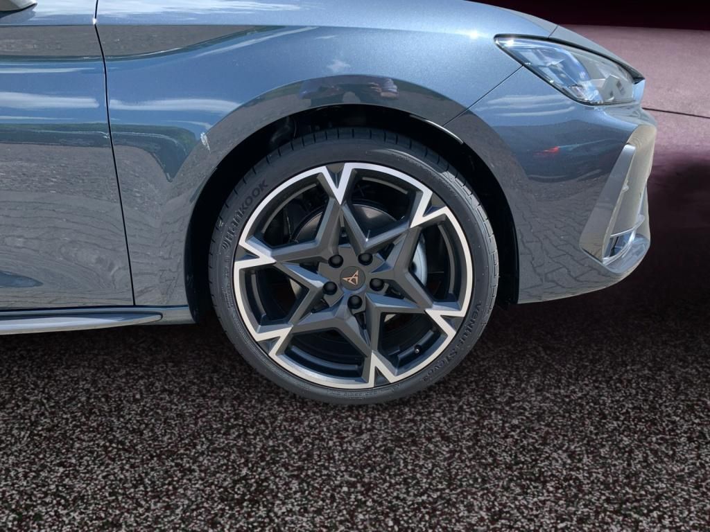 Cupra Leon SP 1.5 eTSI DSG - Samsaru's Car Outlet