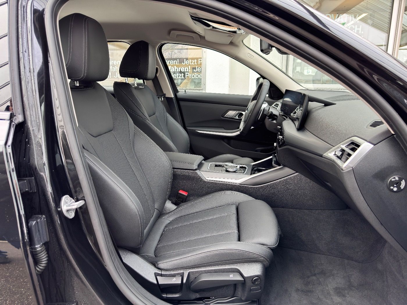 BMW 330e Touring AHK/InnoPaket GARANTIE bis 12/2029