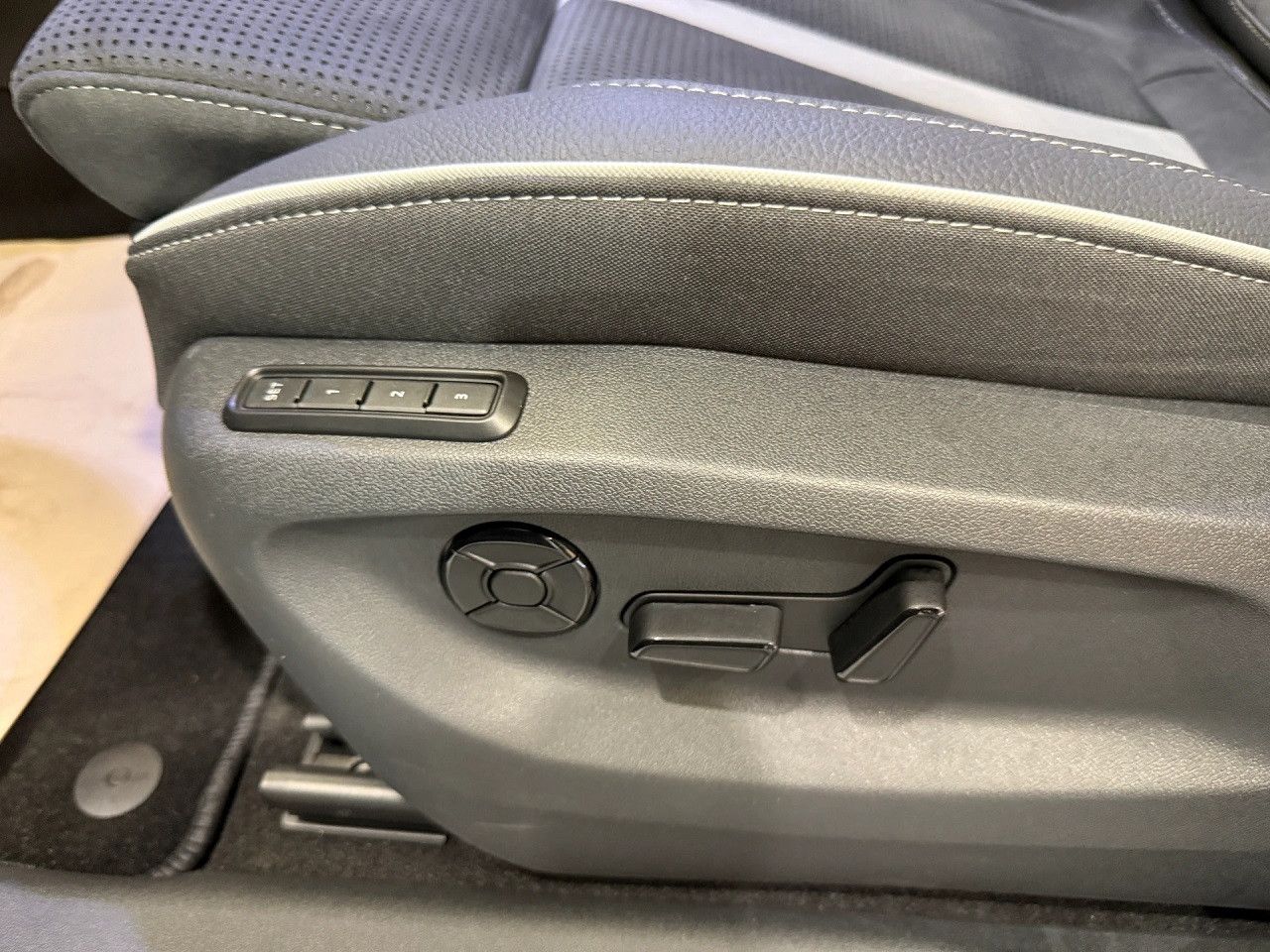 Skoda Kodiaq IV 1.5 TSI DSG PHEV Sportline VOLLAUSST