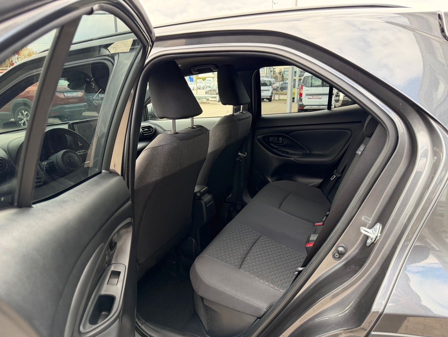 Toyota Yaris Cross 1.5l Hybrid Style*SHZ,Navi,PDC v+h*