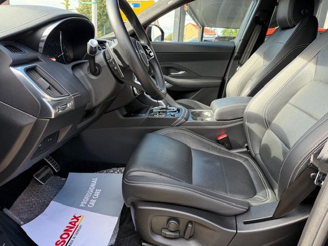 Jaguar E-Pace R-Dynamic Black AWD/ACC/Anhängerkupplung