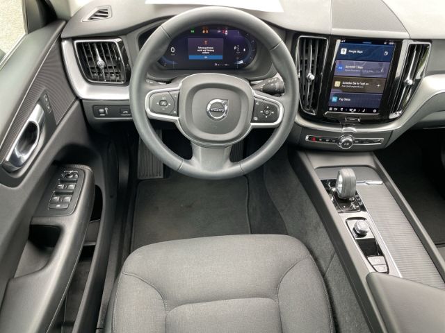 Volvo XC60 B4 2WD Momentum Pro Mild-Hybrid - Samsaru's Car Outlet