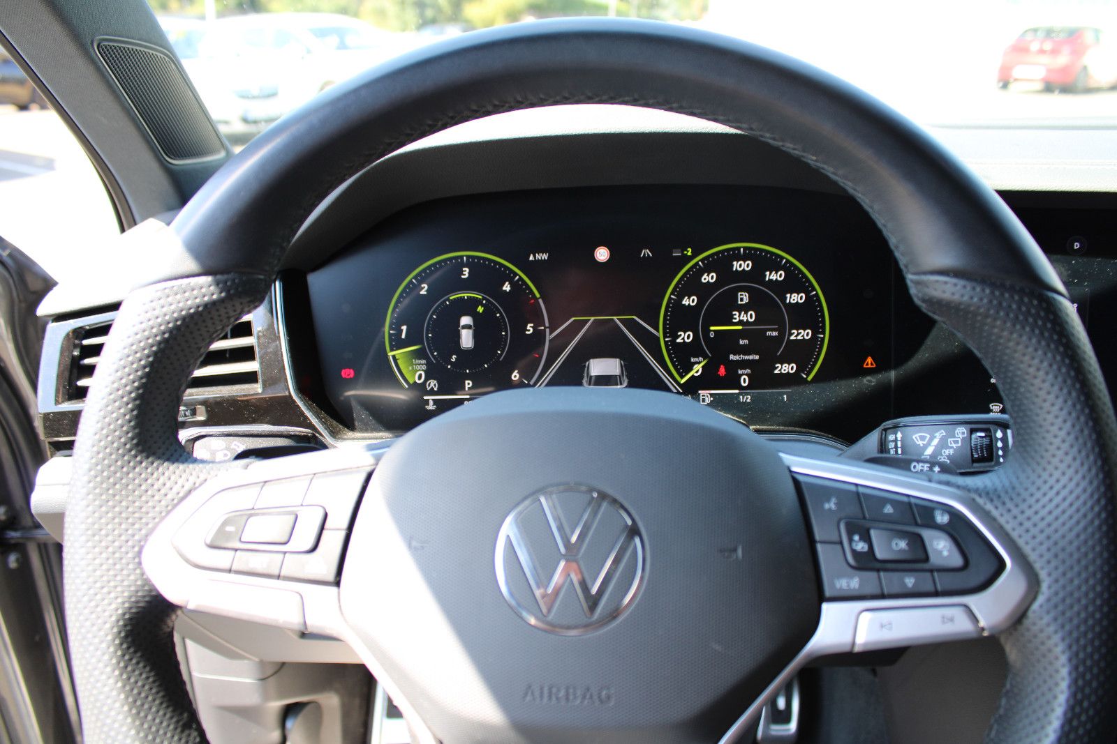 Volkswagen Touareg 3.0 TDI4Motion R-Line/Leder/LED/ACC/AHK