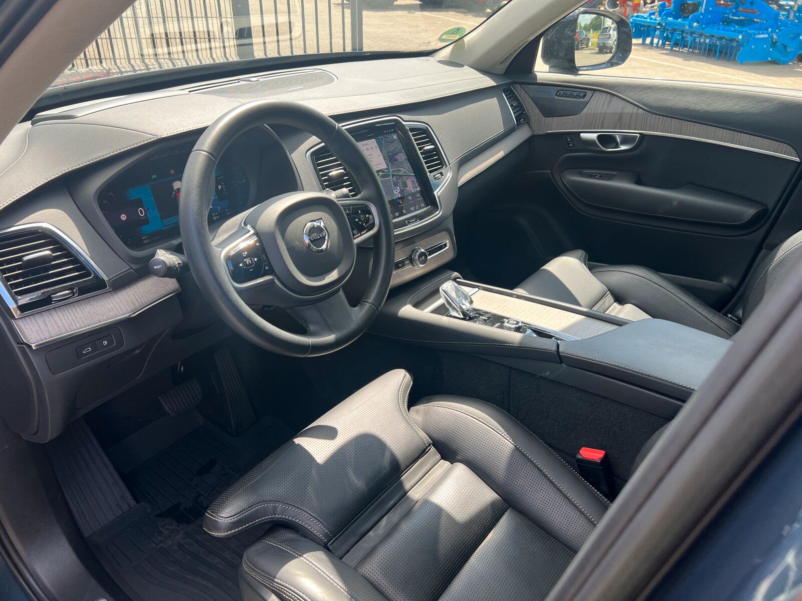 Volvo XC90 T8 AWD Ultimate Dark |LUFT||22|360CAM|PANO