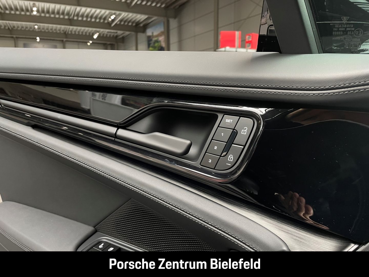 Porsche Panamera 4S E-Hybrid SportDesign Massagesitze