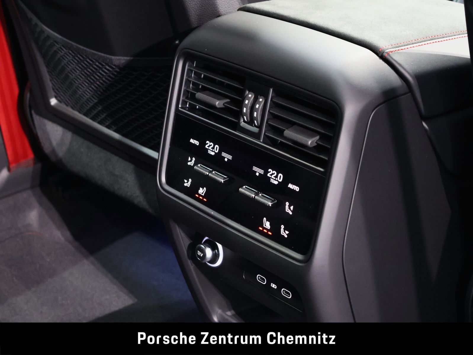 Porsche Cayenne GTS Nachsicht;Standhzg.;Head-Up;Pano
