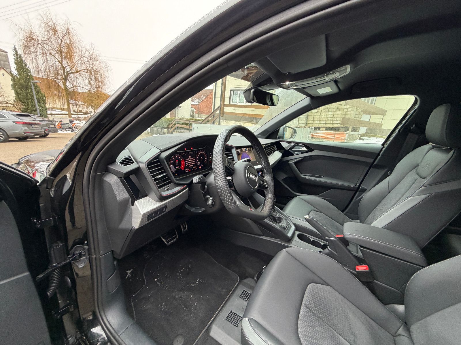 Audi A1 Sportback 40 TFSI S line, S line 2x, VOLL!!