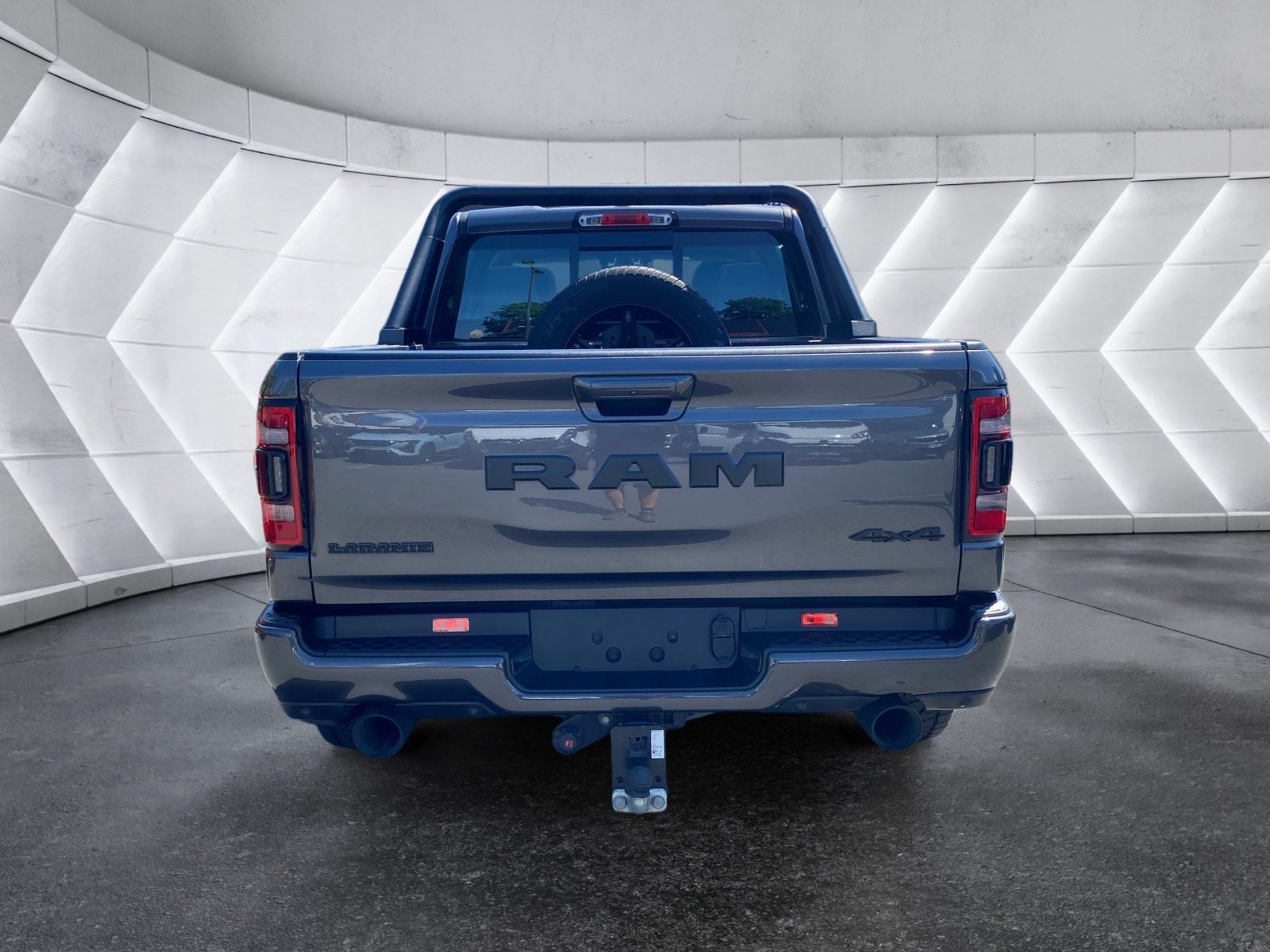 Dodge RAM 1500 Laramie Night LED AHK Winterp. Shz. BT