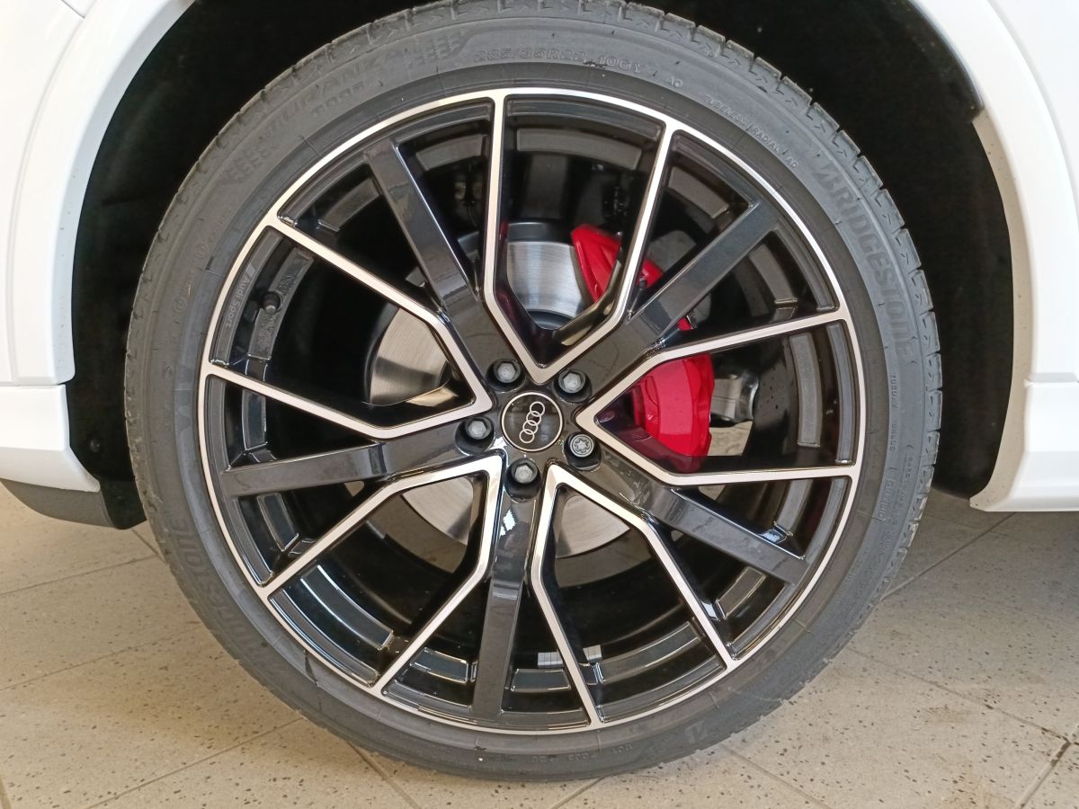 Audi Q7 3.0 TDI quattro S-Line StdHz*Pano*AHK*B&O