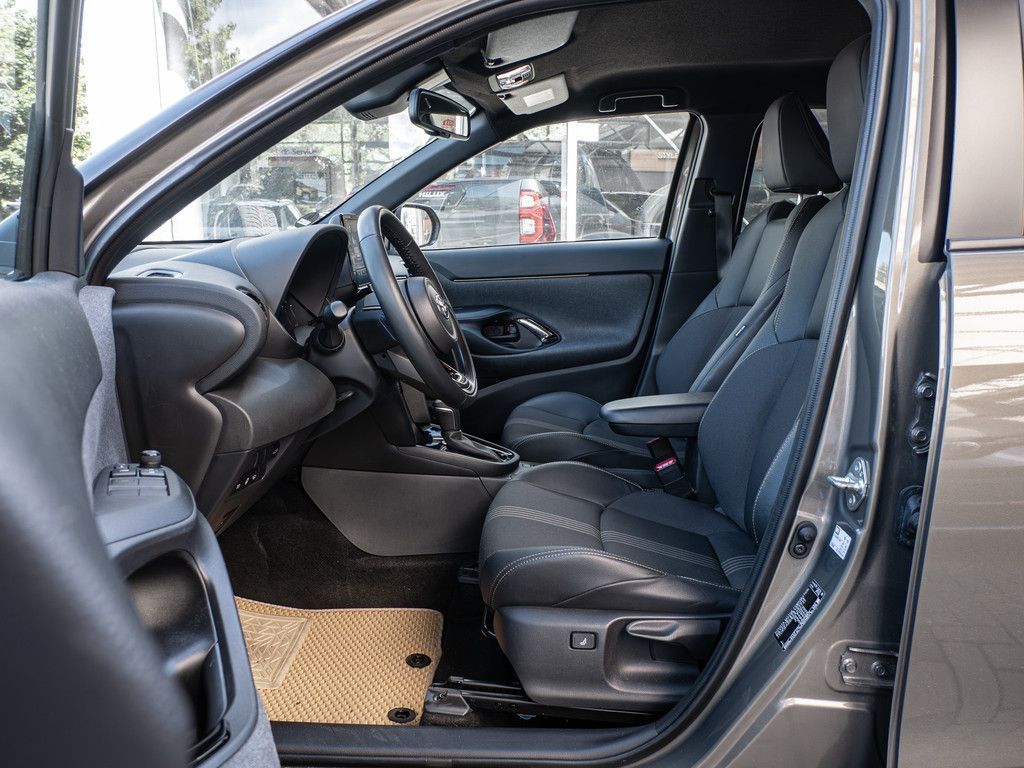 Toyota Yaris Cross Adventure 1.5 Hybrid SHZ ACC HUD Win