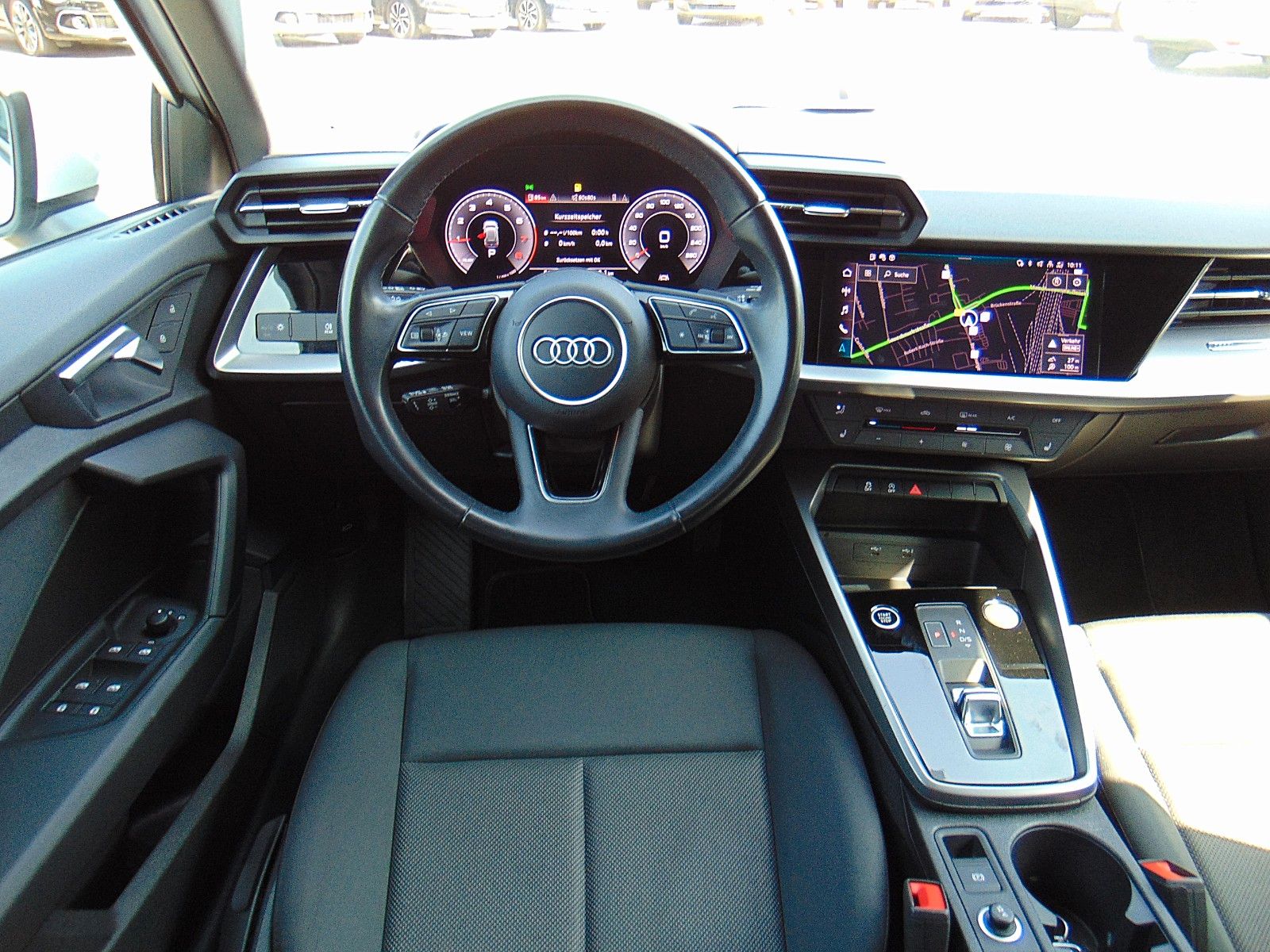 Audi A3 Sportback 30 TFSI S line - Navi - Virtual -