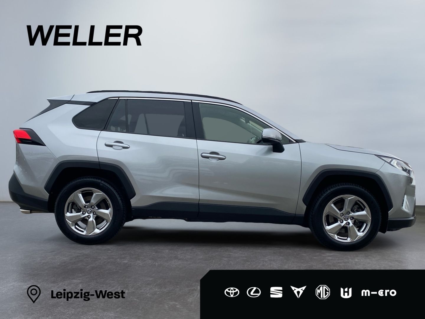 Toyota RAV 4 2.5 4x4 Hybrid - Samsaru's Car Outlet