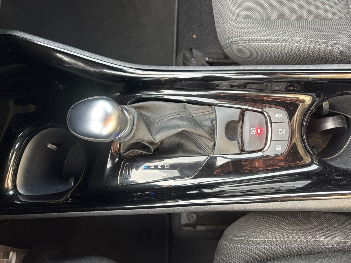 Toyota C-HR 2.0 Hybrid Team Deutschland *LED*ACC*CarPla