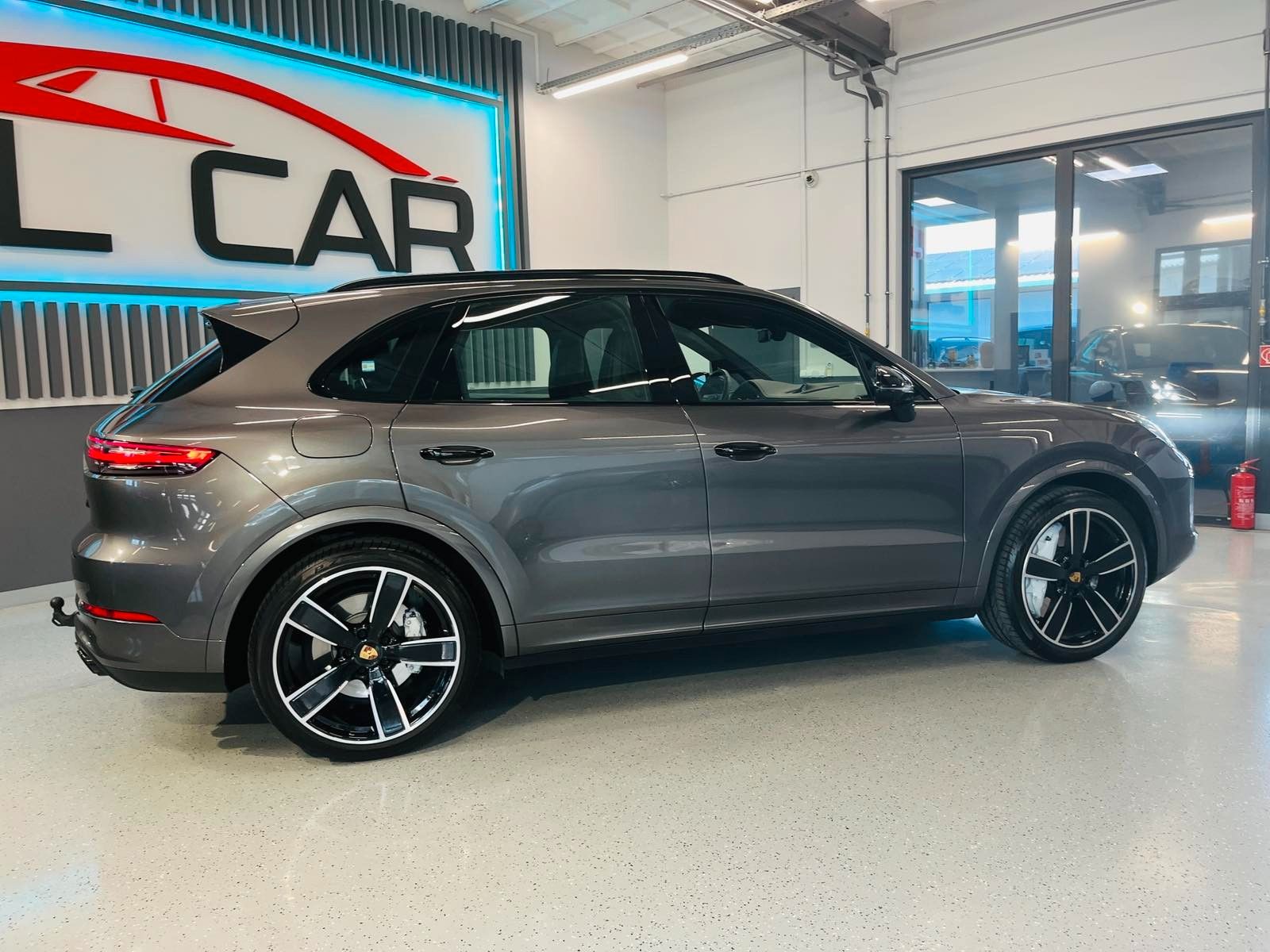 Porsche Cayenne Turbo /360 KAMERA /PANO/BOSE AUDIO