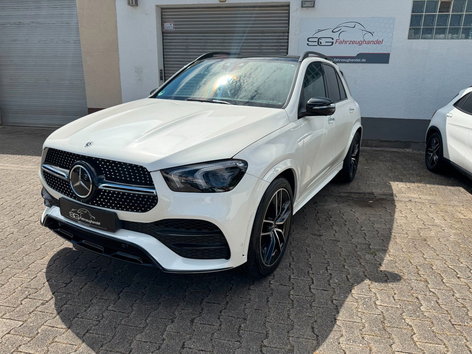 Mercedes-Benz GLE 400 d 4Matic *AMG*PANO*BURMESTER*
