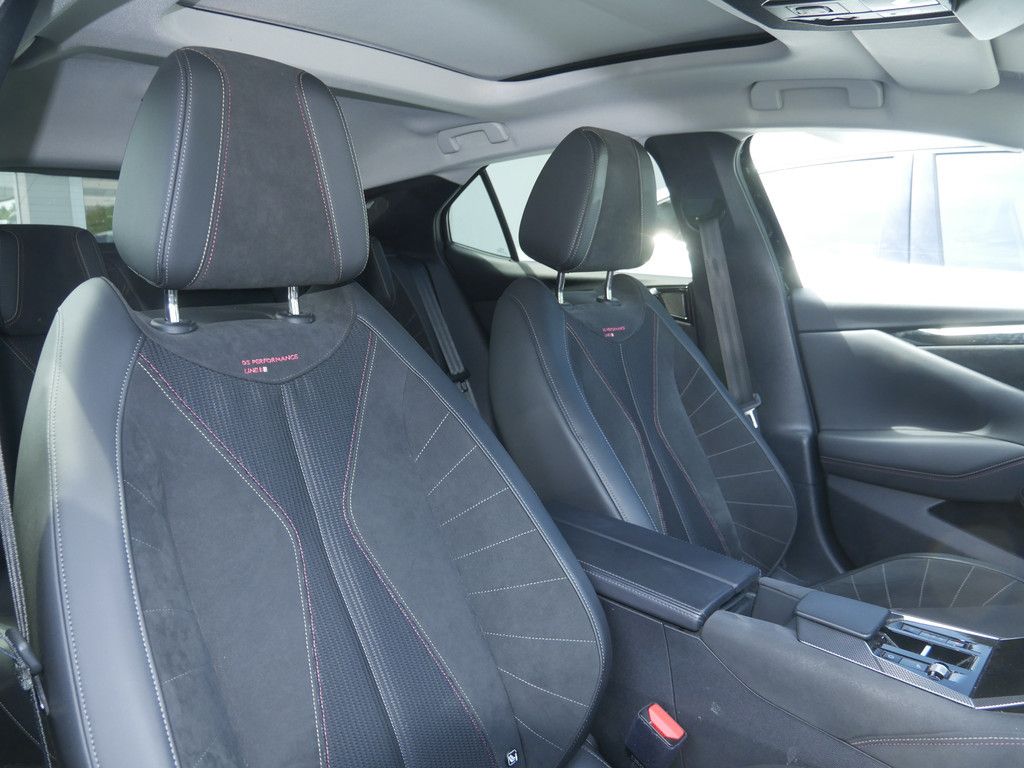 DS Automobiles DS 4 E-TENSE 225 Performance Line + MATRIX-LED