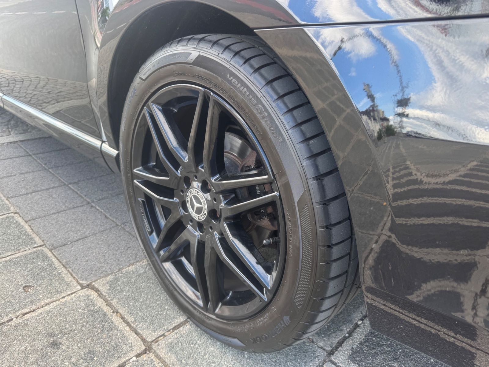 Mercedes-Benz V 250 d EXCLUSIVE EDITION - Samsaru's Car Outlet