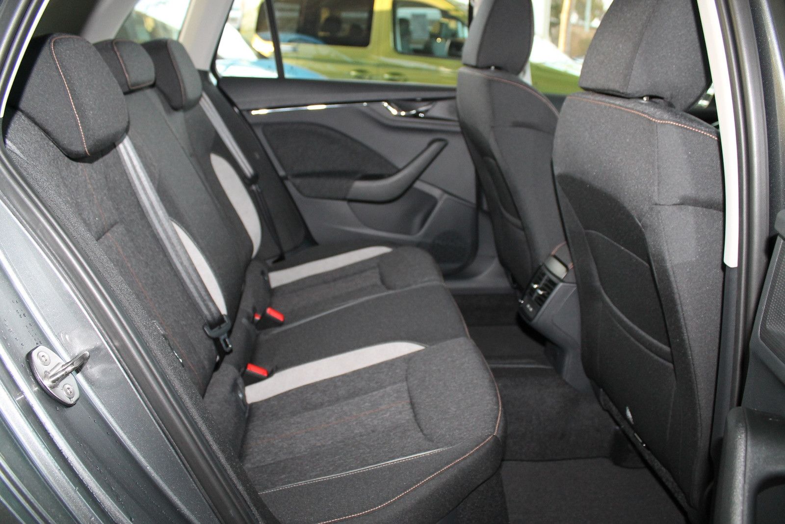 Skoda Kamiq 1.0 TSI DSG Style - Samsaru's Car Outlet