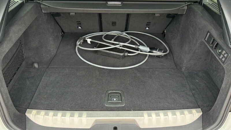 BMW 330e xDrive M Sport AHK/MEMORY/LED+/HiFi/K-ZUG A