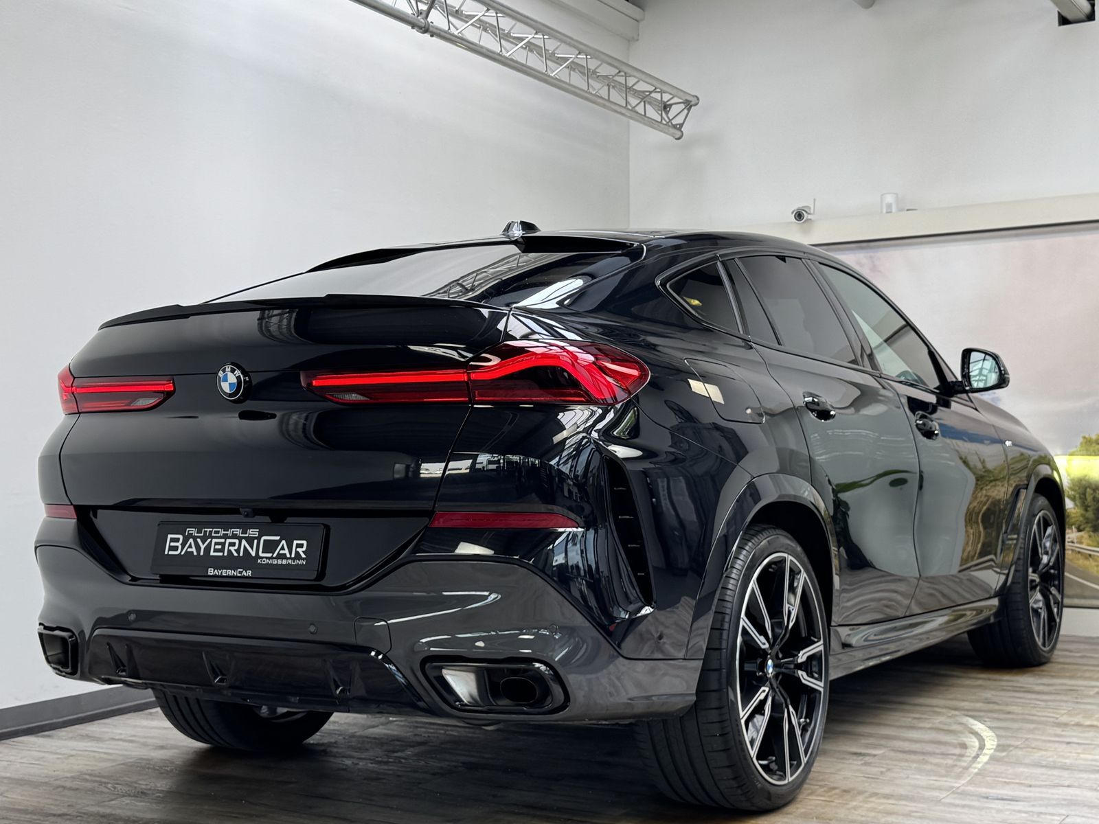 BMW X6 xDrive30d M Sport Pro - Samsaru's Car Outlet