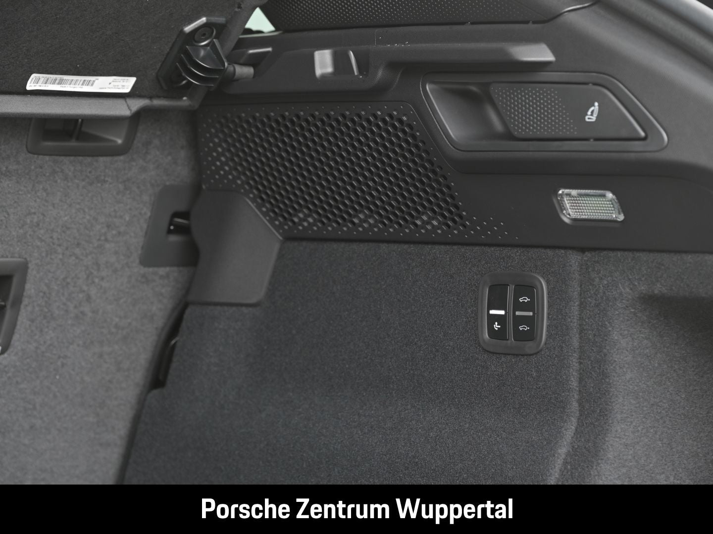 Porsche Macan 4S BOSE Rückfahrkamera Abstandstempomat