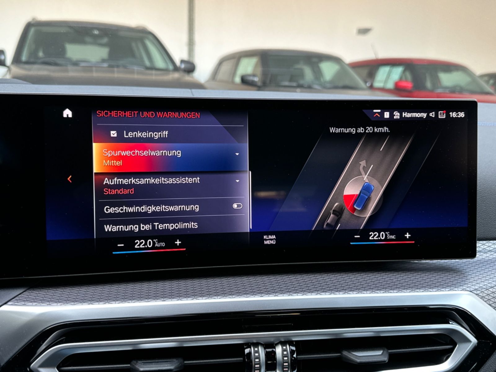 BMW 330 e xDrive Touring M Sport - Samsaru's Car Outlet