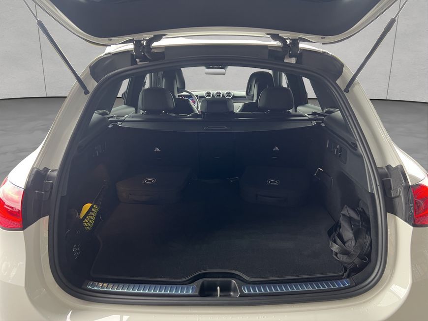 Mercedes-Benz GLC 300 e AMG Premium Night Pano Fahrassist AHK