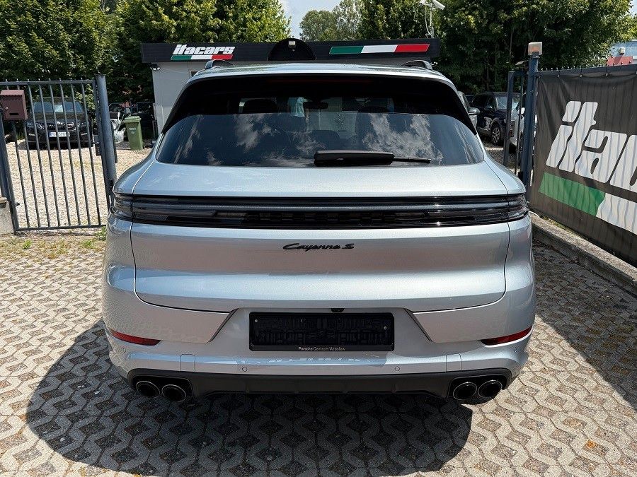Porsche Cayenne S E-Hybrid PDCC Sitzbelüftung SPORT-DESI