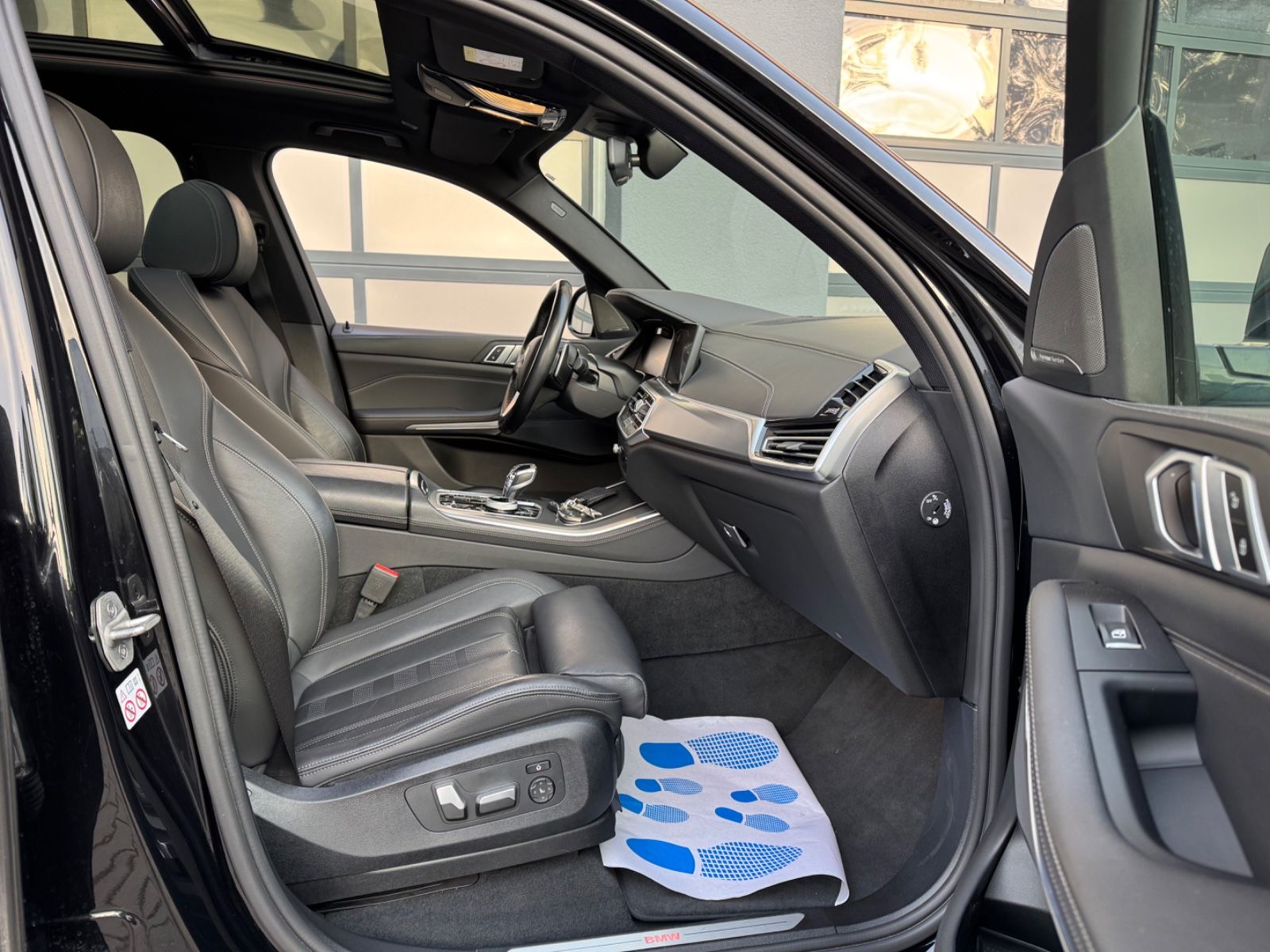 BMW X5 xDrive 40 d Pano/AHK/Standheiz/22"/HeadUp