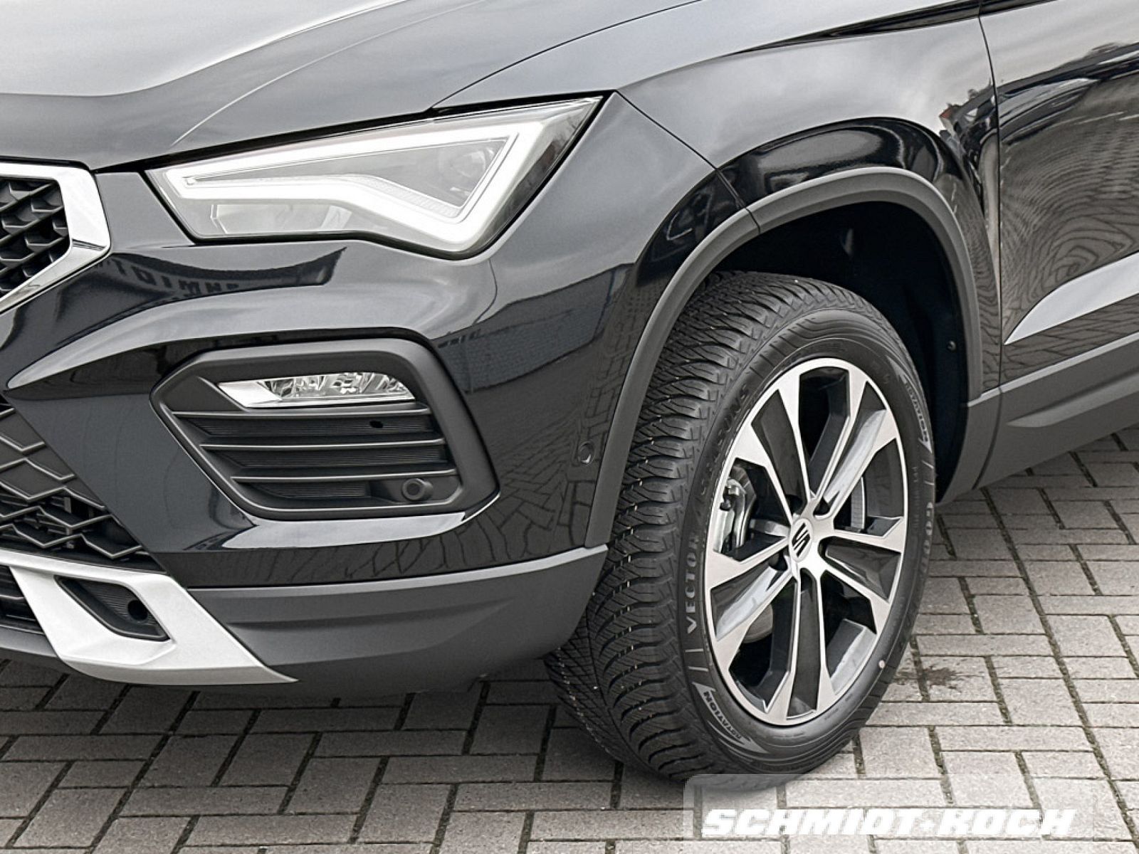 Seat Ateca 1.5 TSI DSG Style Edtion Navi AHK Sitzhzg