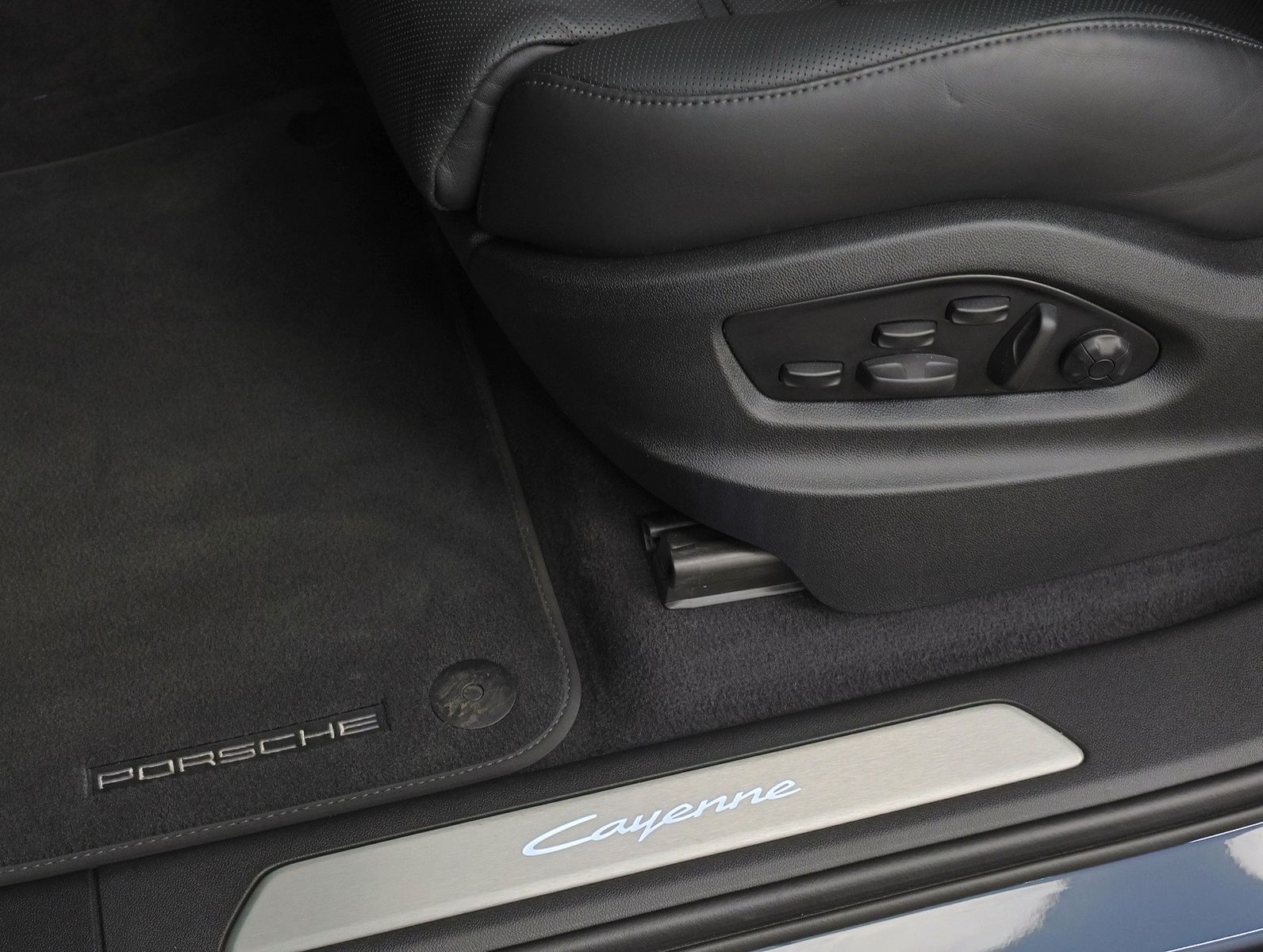Porsche Cayenne Coupe E-Hybrid