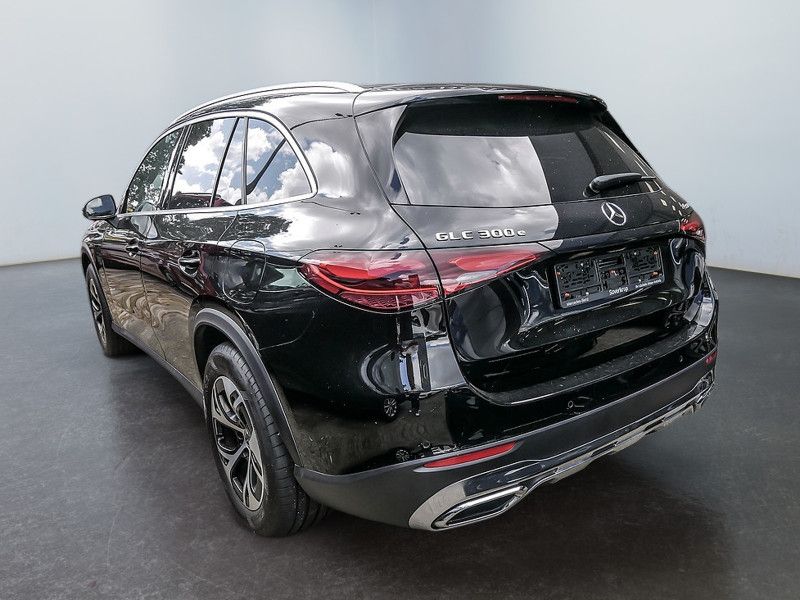 Mercedes-Benz GLC 300 e 4M , AVANTGARDE MEMO 360 AHK DISTR PDC