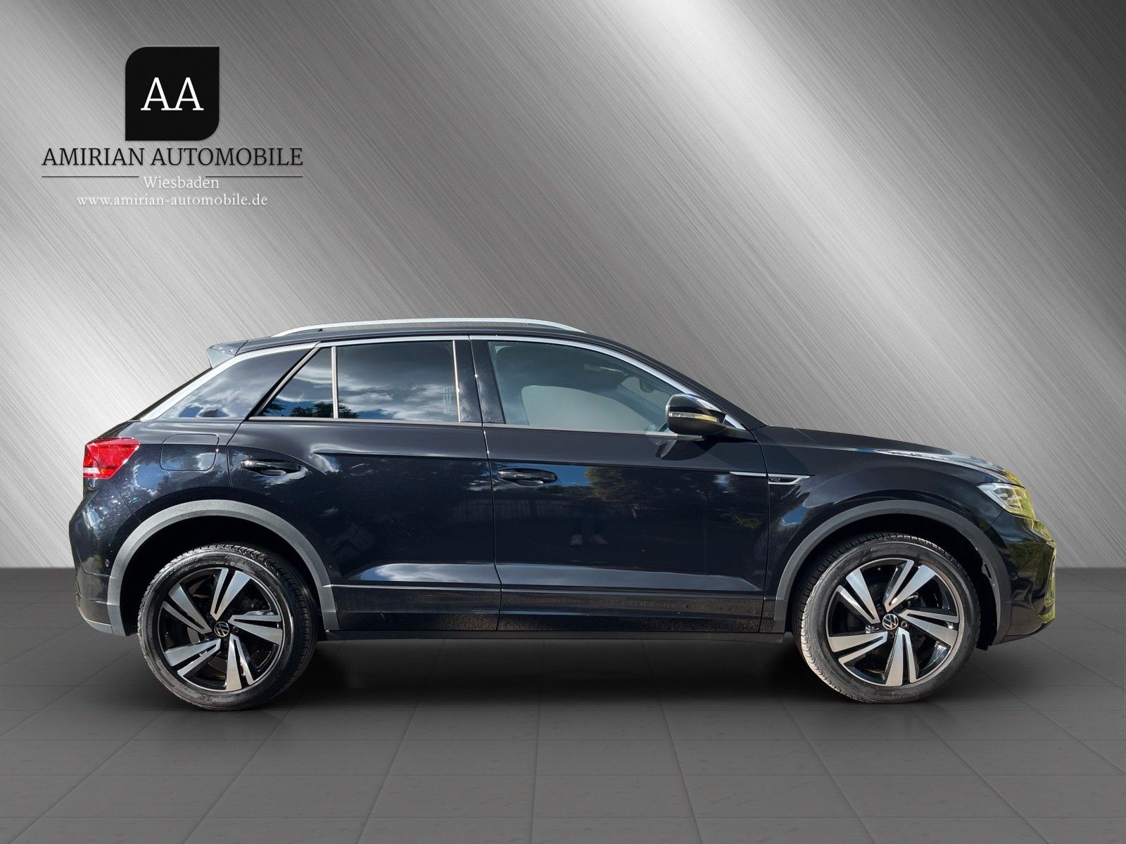 Volkswagen T-Roc R-Line Plus - Samsaru's Car Outlet