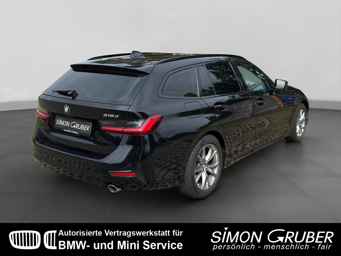 BMW 318 d touring Sport Line - Samsaru's Car Outlet