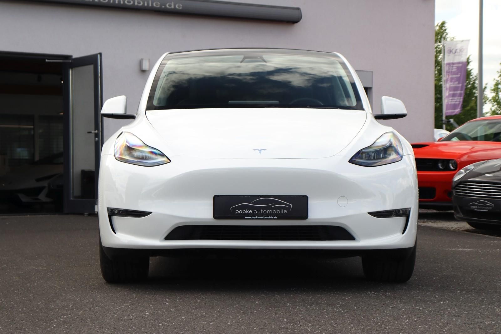 Tesla Model Y Long Range AWD +1.HAND+AHK+MWST+92,2%SOH