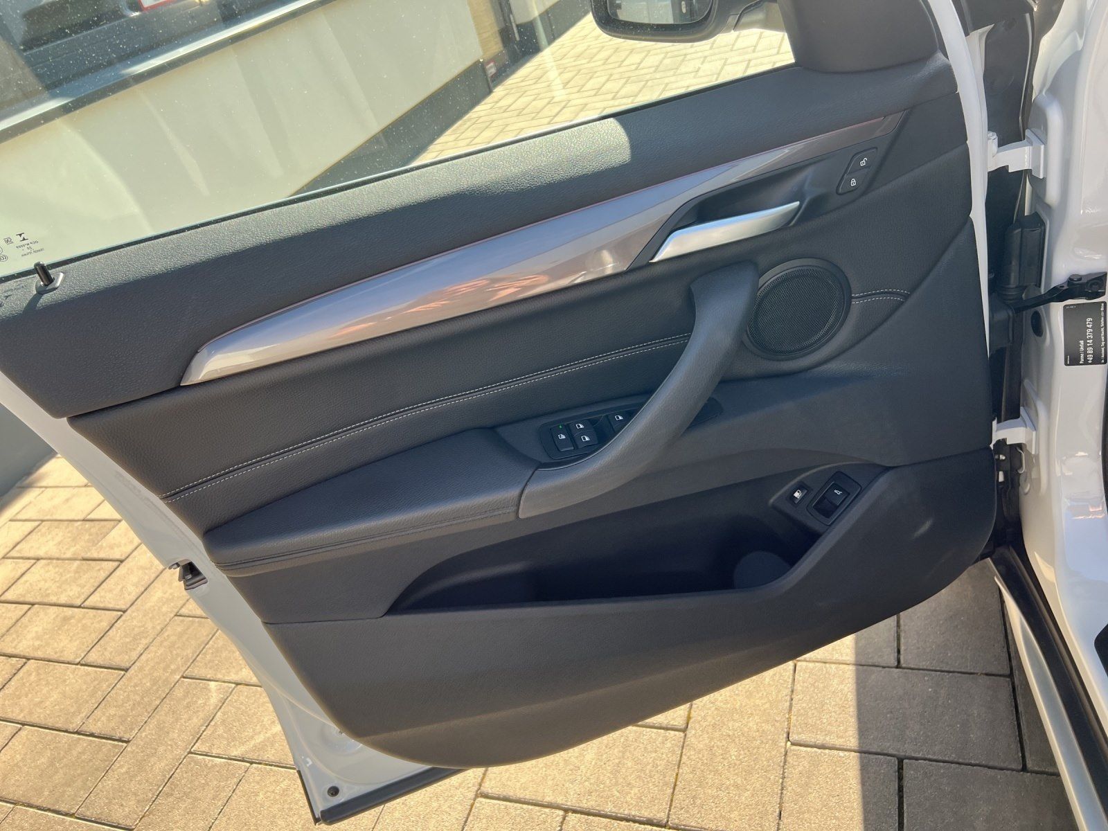BMW X1 xDrive25e xLine - Samsaru's Car Outlet