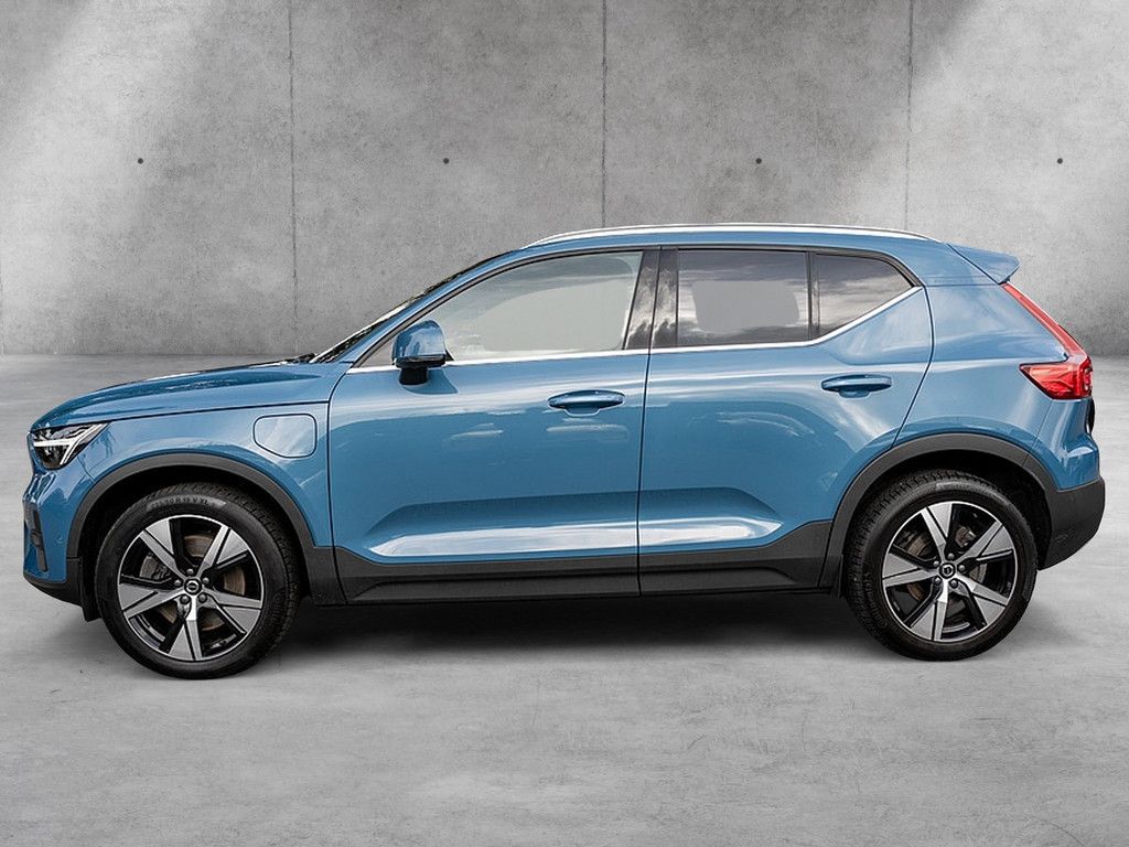 Volvo XC40 T4 Recharge Core AHK ACC