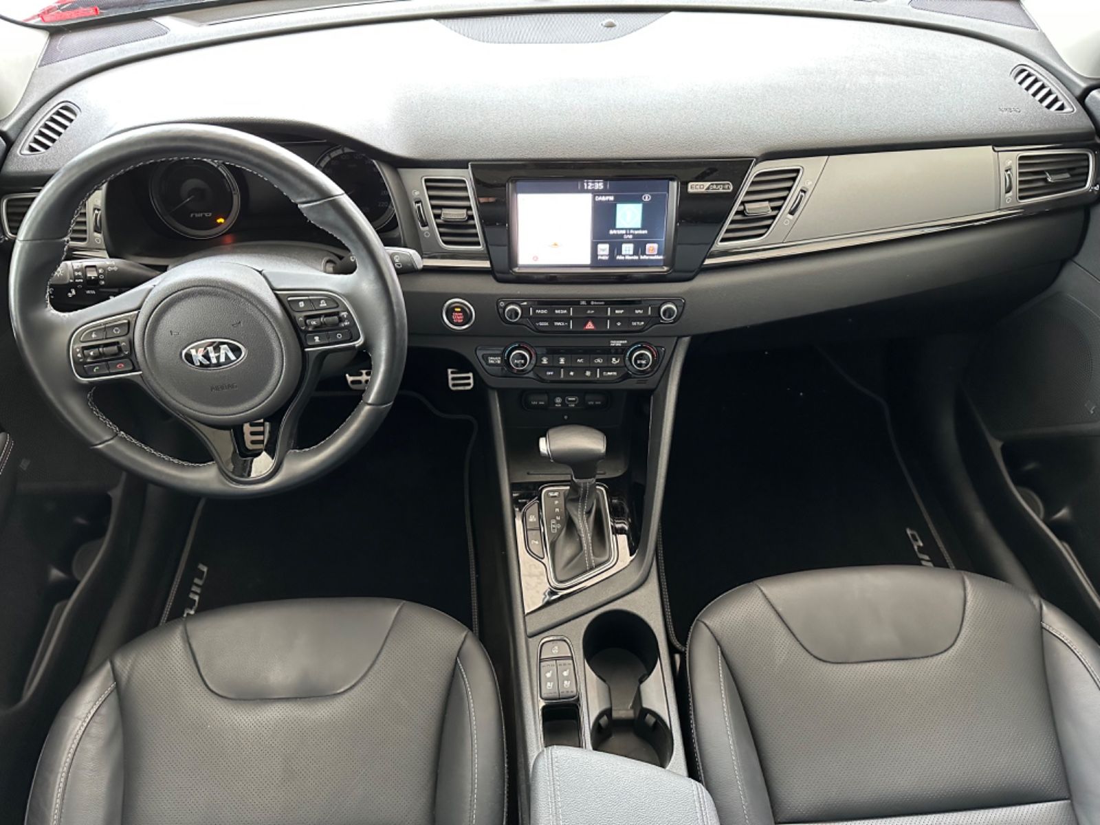 Kia Niro 1.6 GDI Spirit Plug-in Hybrid - Samsaru's Car Outlet
