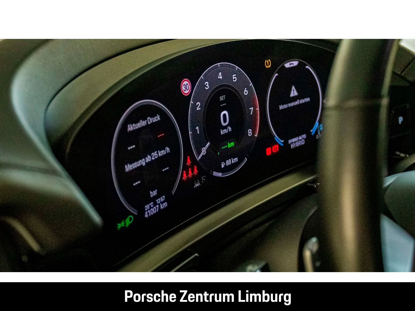 Porsche Cayenne E-Hybrid InnoDrive BOSE Luftfederung LED