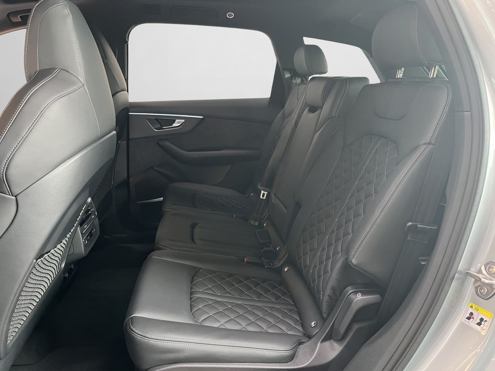 Audi Q7 SUV S line 55 TFSI e quattro 290 kW tiptronic